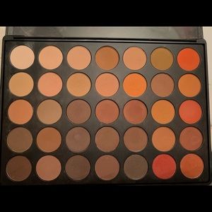 🎉MORPHE 35OM PALETTE🎉